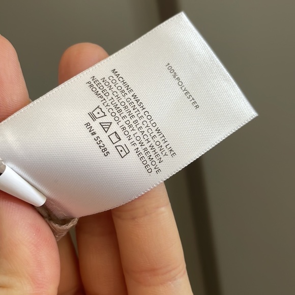 Express Ruffle Shoulder Short/Cap Sleeve Button-Up Shirt - Picture 7 of 10